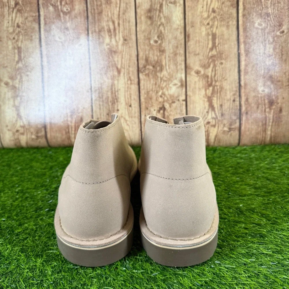 Clarks Shepton Desert Boot Mens Size 11 M Taupe Distressed Suede Chukka